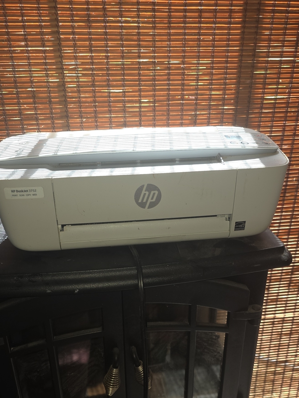 HP white compact inkjet printer